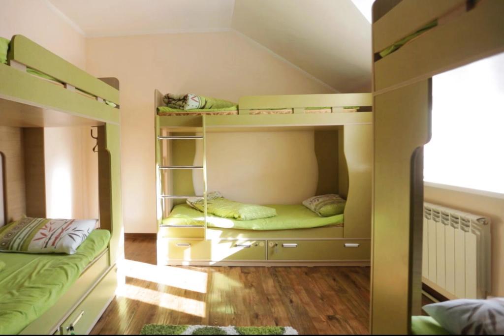 Almaty Backpackers Exterior foto