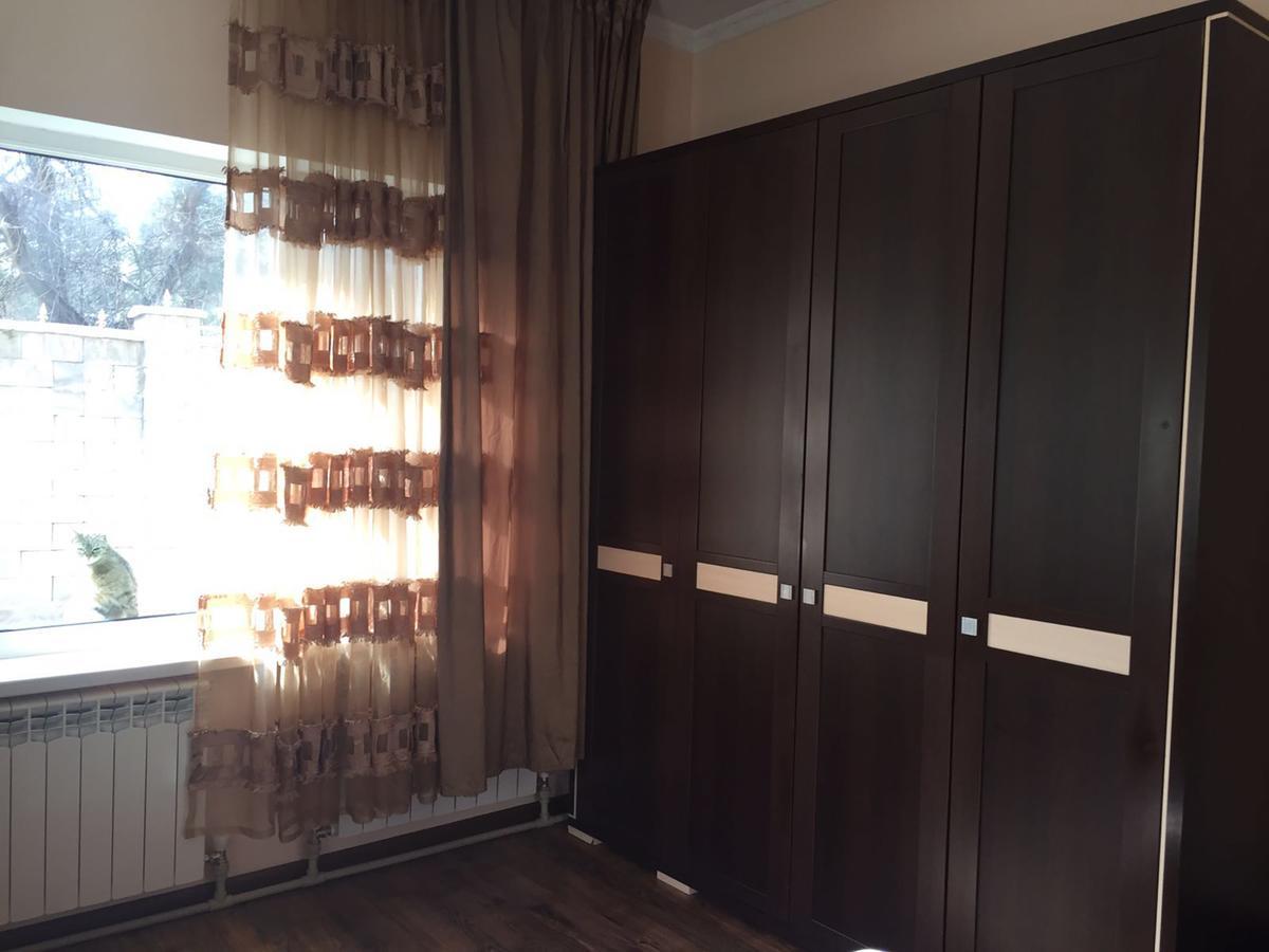 Almaty Backpackers Exterior foto
